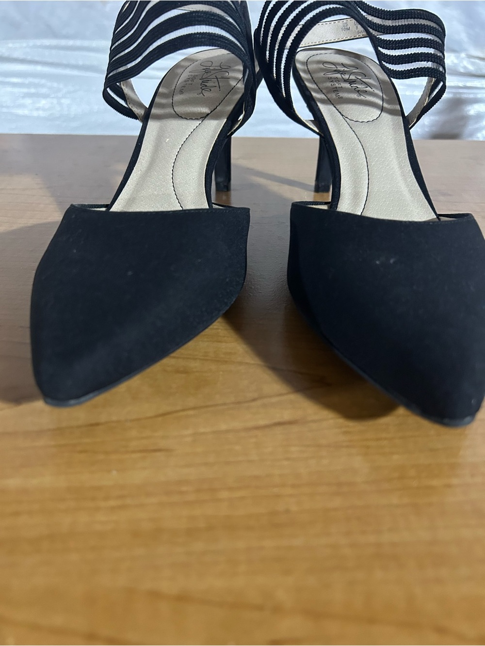 Life Stride Black Strappy Pointed Toe Mid Heels - Picture 4 of 8